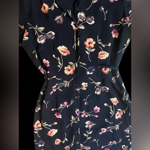 Floral Button Down and Tie Back, Black Dress - Picture 4 of 10